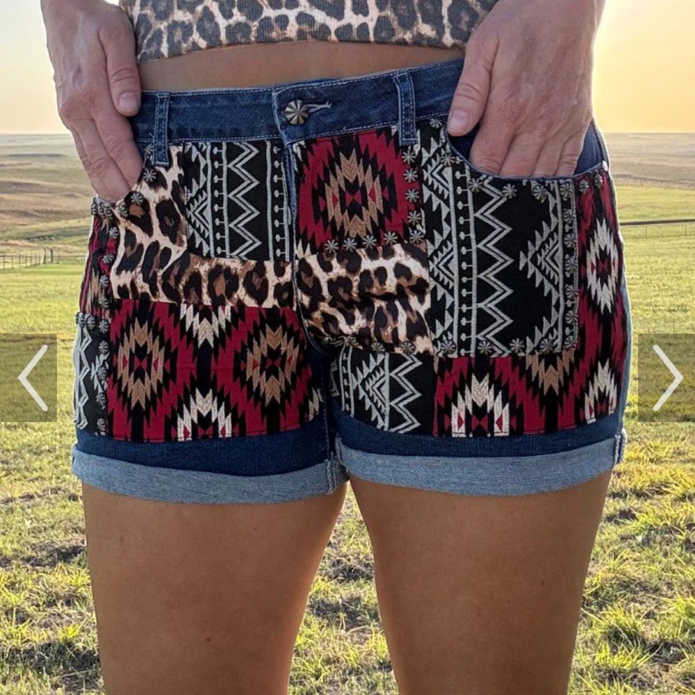 Patched Up Shorts Leopard